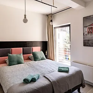 Апарт-отель Cooltour, Познань